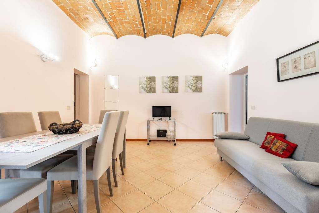 Sant'ambrogio Charming Appartamento *